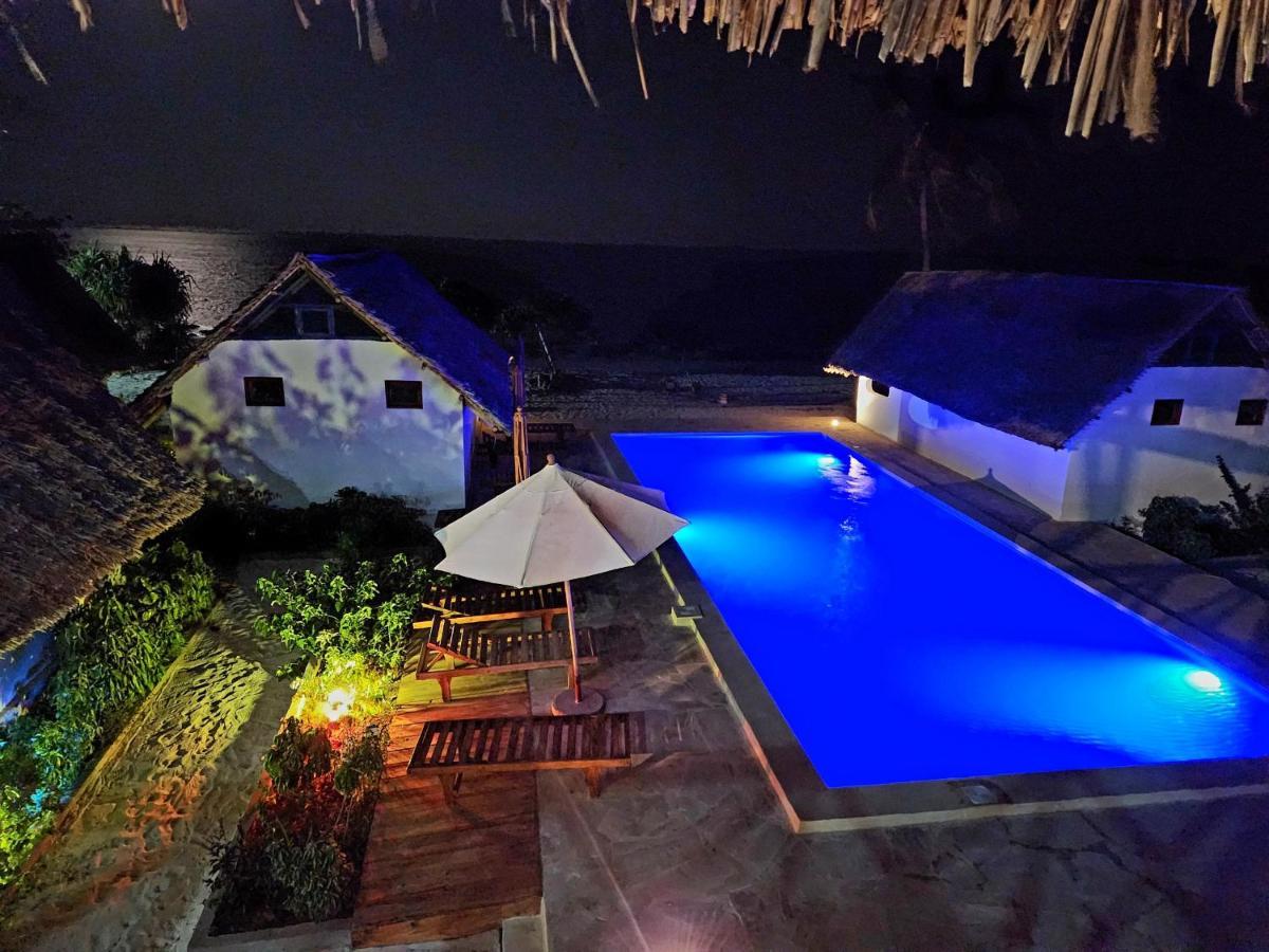 Almas Beach Boutique Hotel Makunduchi Eksteriør bilde
