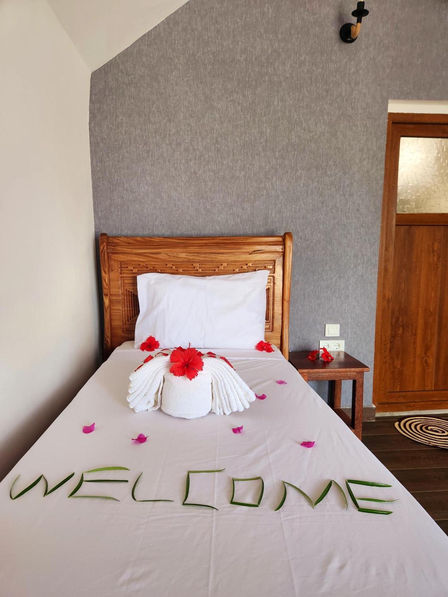 Almas Beach Boutique Hotel Makunduchi Eksteriør bilde