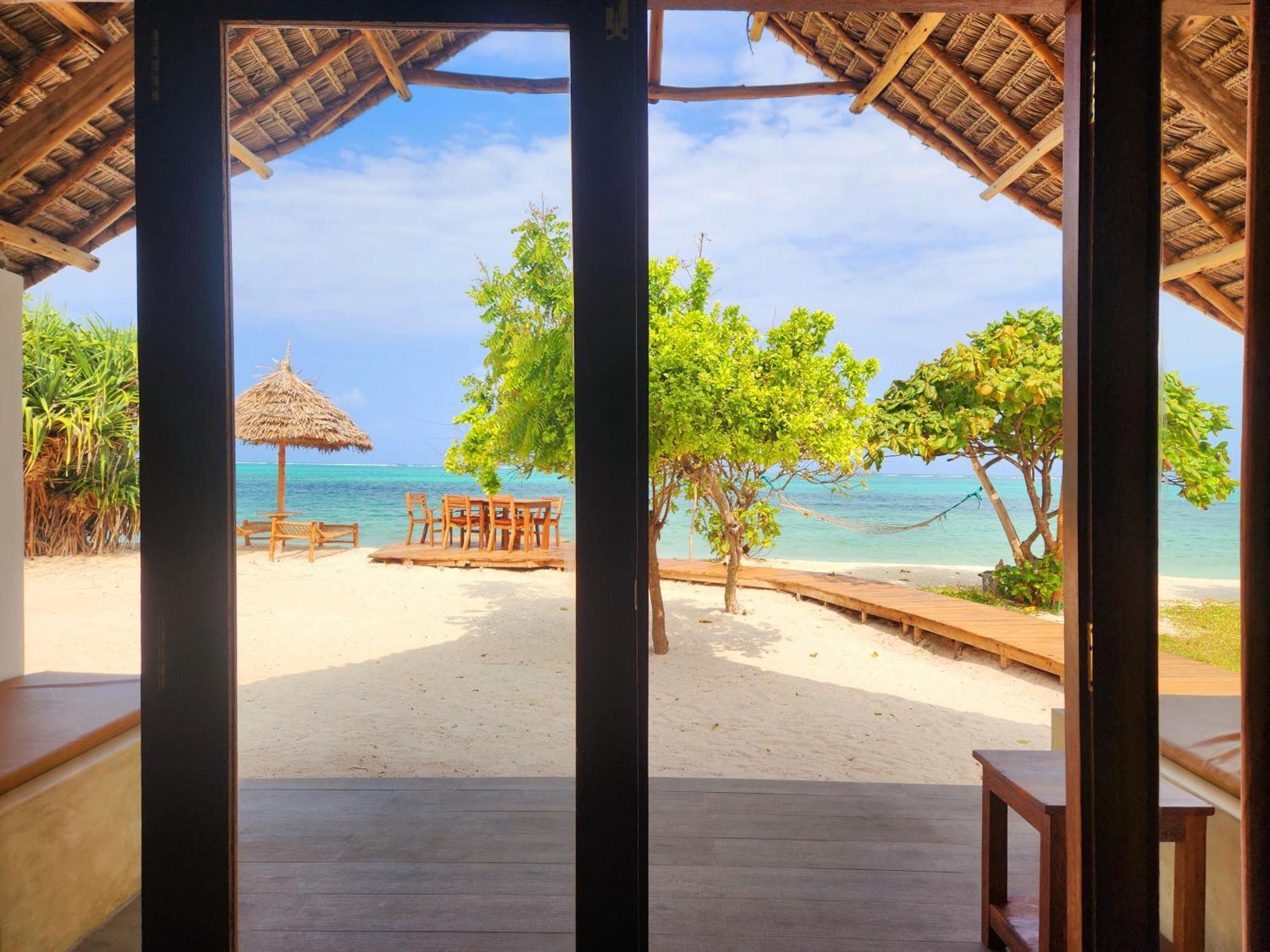 Almas Beach Boutique Hotel Makunduchi Eksteriør bilde