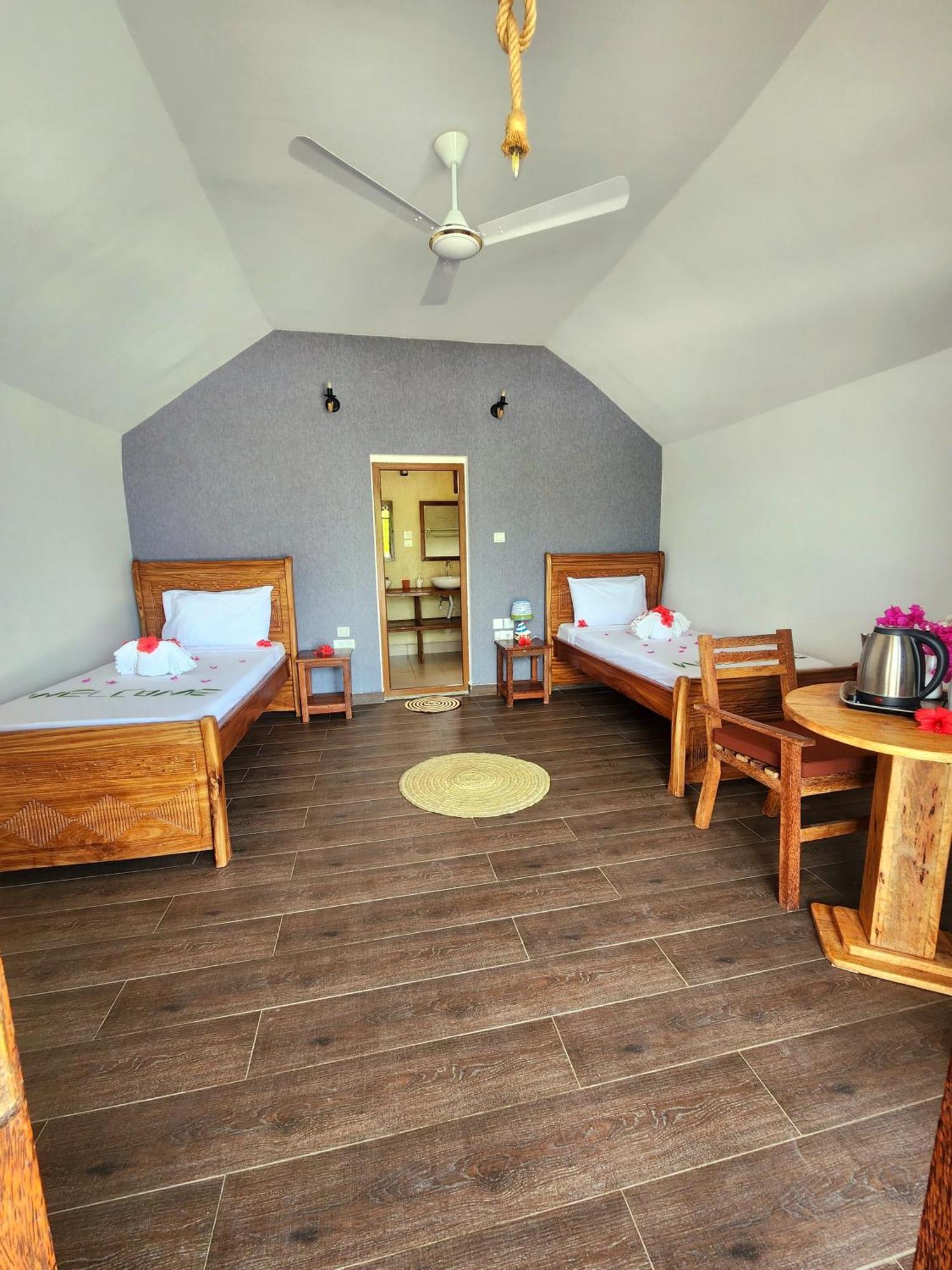 Almas Beach Boutique Hotel Makunduchi Eksteriør bilde