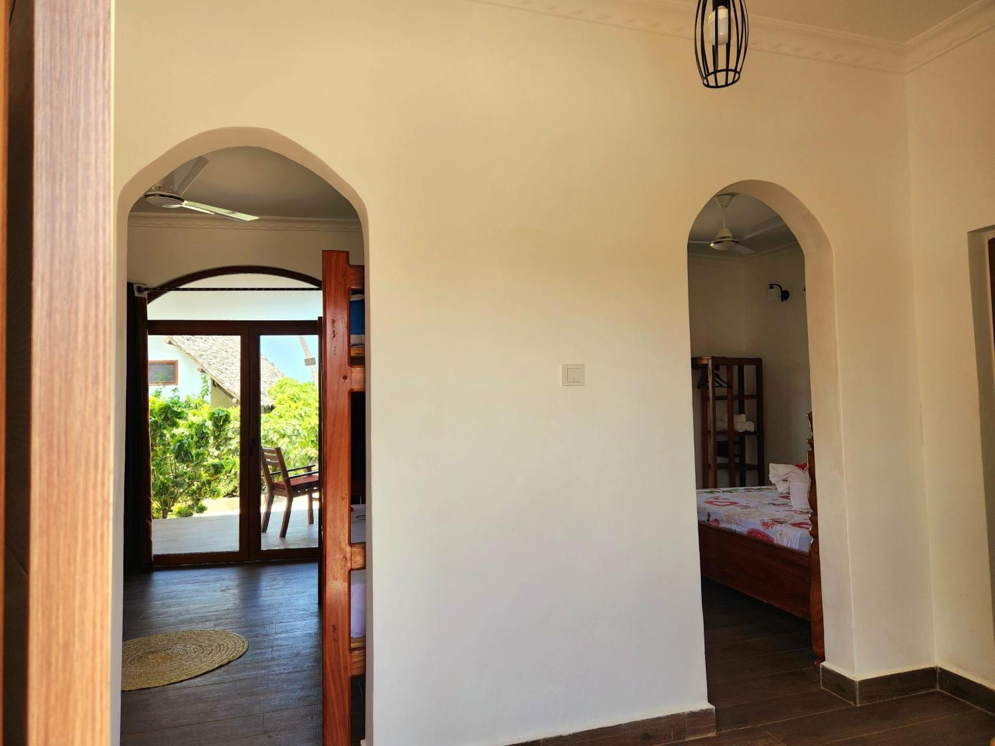 Almas Beach Boutique Hotel Makunduchi Eksteriør bilde