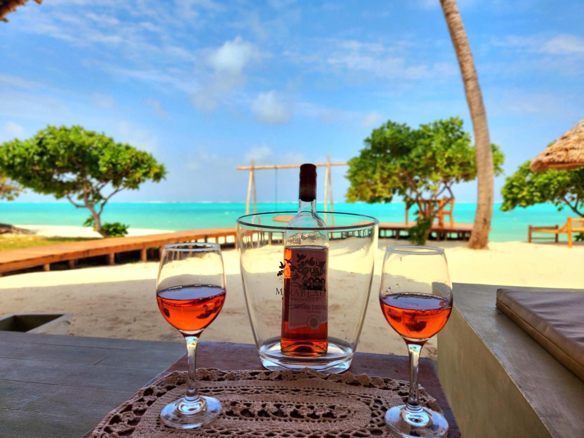 Almas Beach Boutique Hotel Makunduchi Eksteriør bilde
