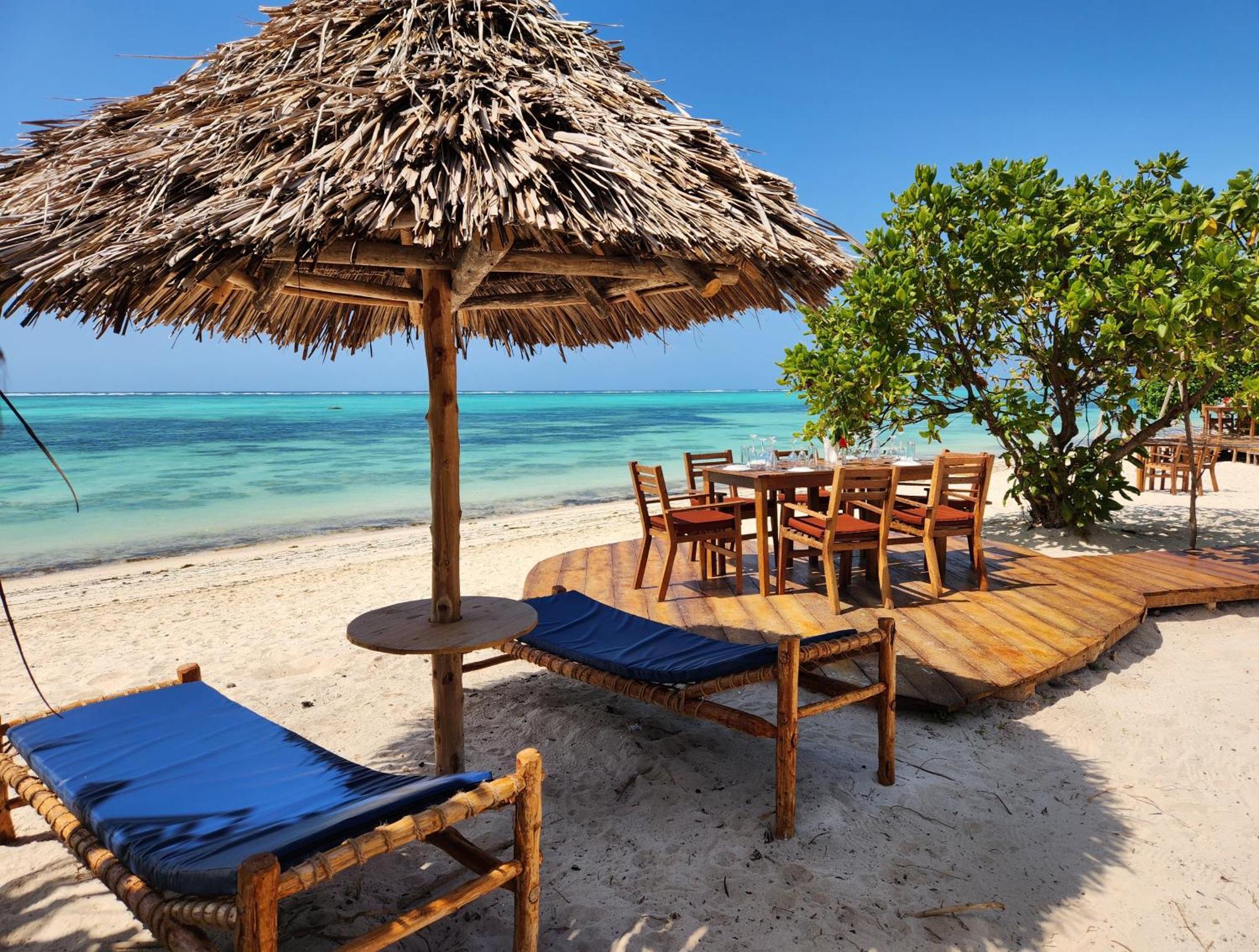 Almas Beach Boutique Hotel Makunduchi Eksteriør bilde
