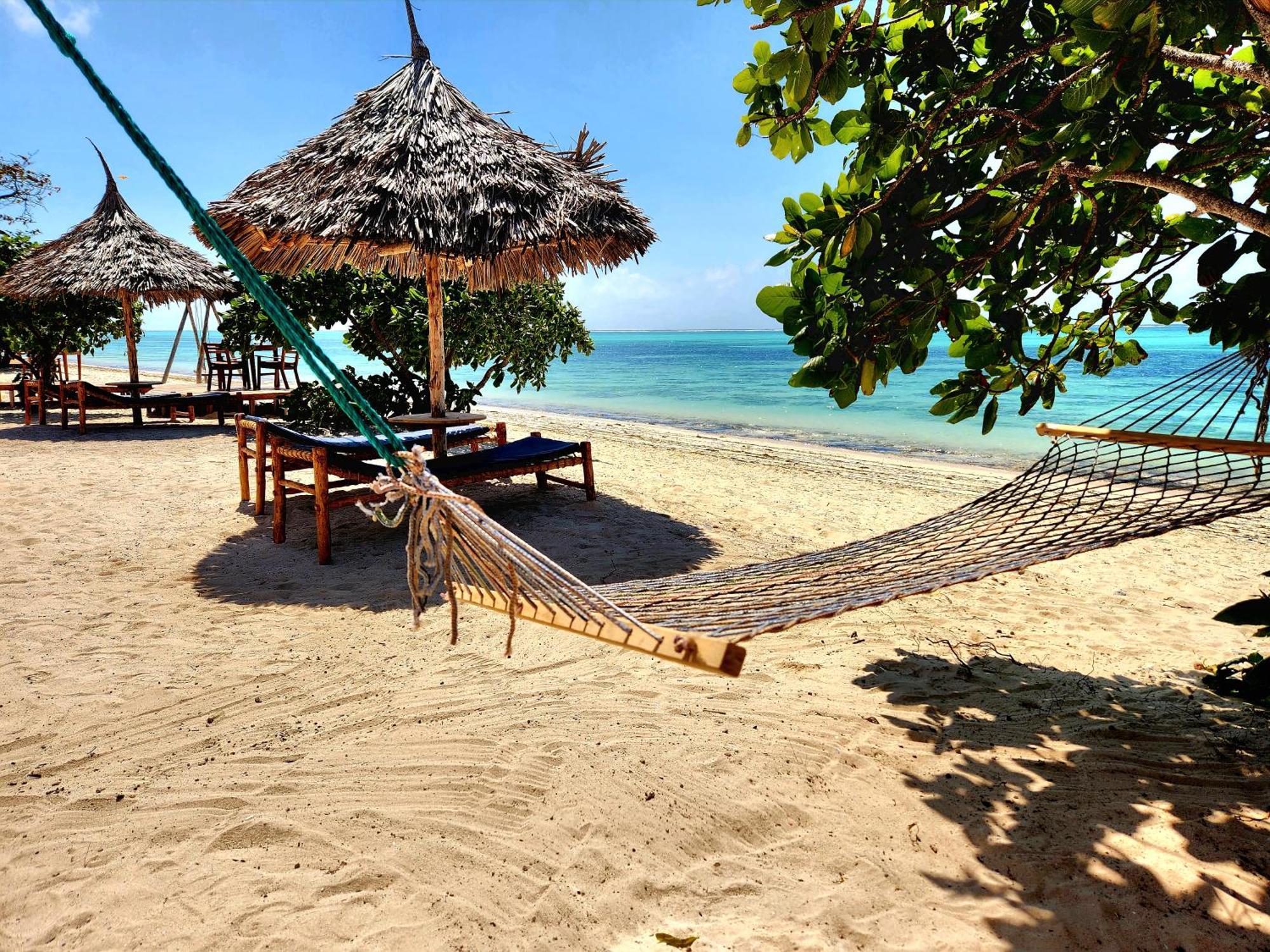 Almas Beach Boutique Hotel Makunduchi Eksteriør bilde