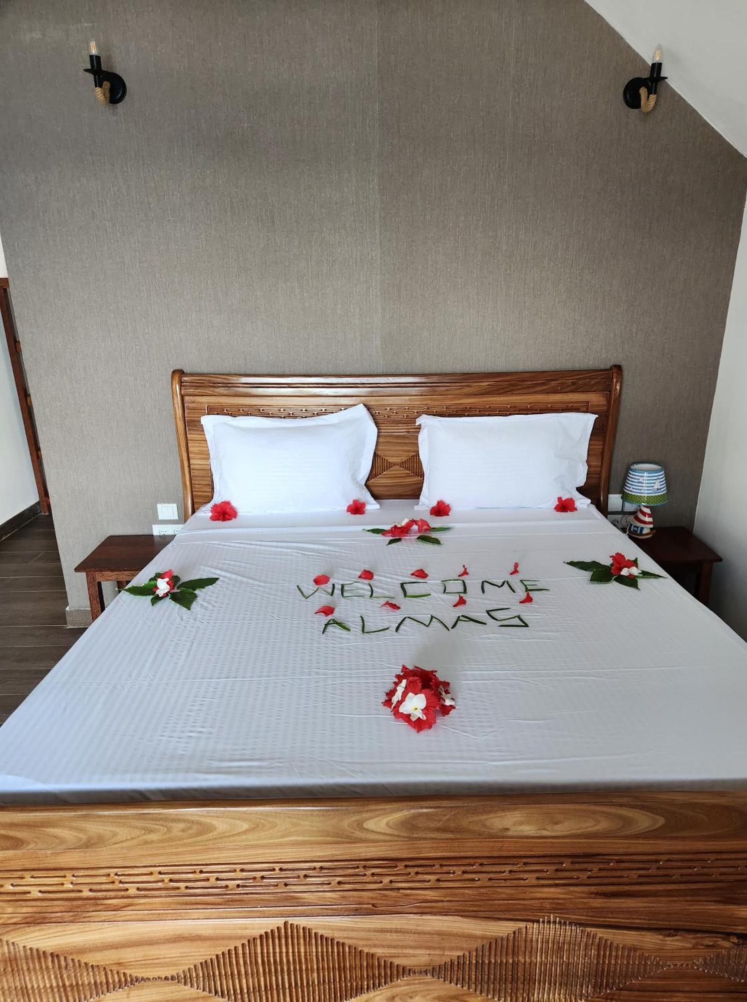 Almas Beach Boutique Hotel Makunduchi Eksteriør bilde